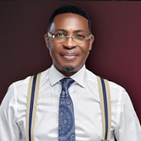 Docteur Raoul Wafo, enseignant à l'école du potier.